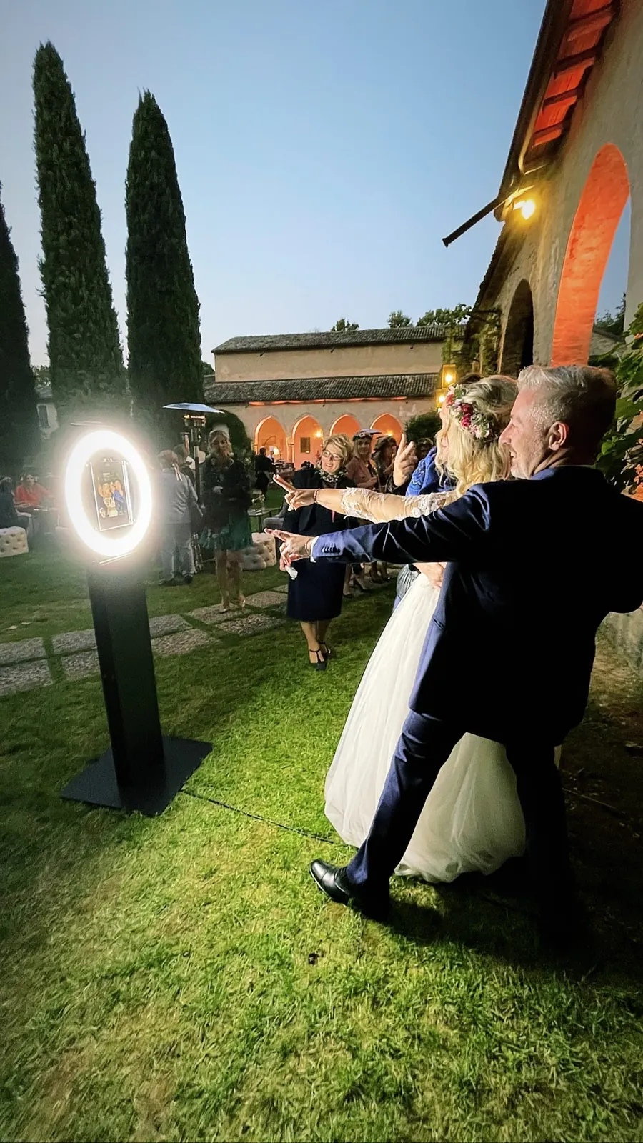 Photobooth al matrimonio: idee per renderlo indimenticabile