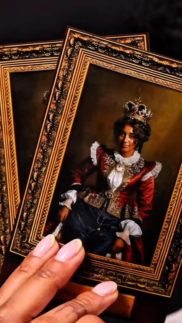 Royal AI Portrait · da selfie a dipinto regale - reel SelfieBoost