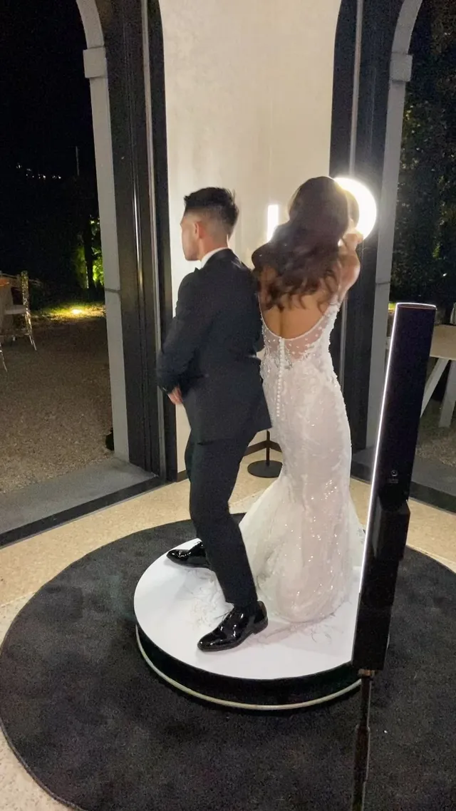 Video Booth 360 at Villa Lario, Lake Como - SelfieBoost reel